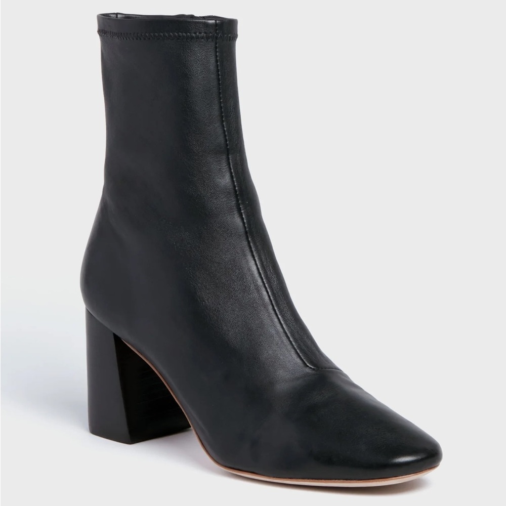 Loeffler Alec black bootie